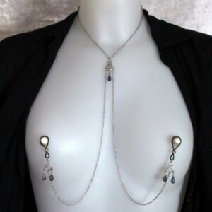 Bijoux pour seins sans piercing. Collier chaîne de seins perle de cristal de bohème grise et hématite argent.
