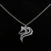 Pendentif Loup en aluminium sur chaîne acier inox.