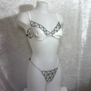 Bijou Soutien-gorge + String Sexy en triangle perle de rocaille noire.